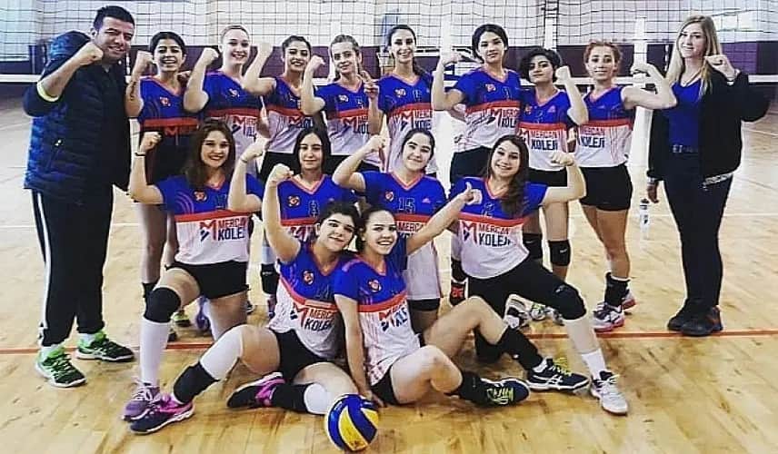 Finalde Malatya rakibininı yenen Mercan Kolaji kazandı