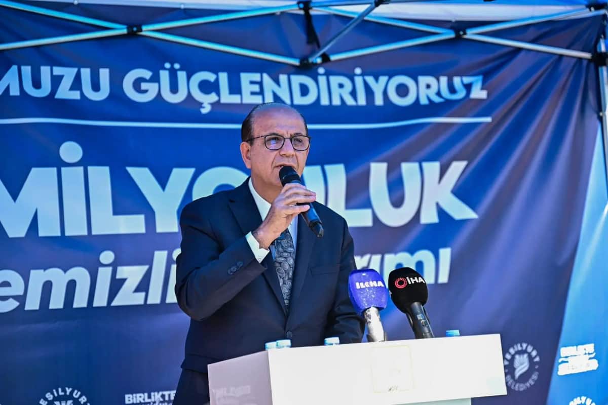 Yeşilyurt Belediyesi Araç Filosunu Güçlendirdi