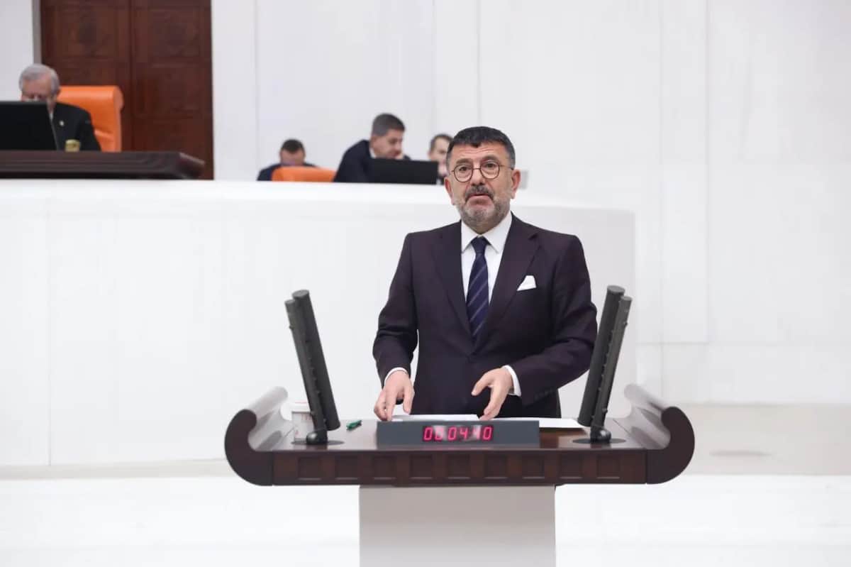 Veli Ağbaba TBMM’de Uyardı: Türkiye’de Genç İşsizliği Alarm Veriyor.