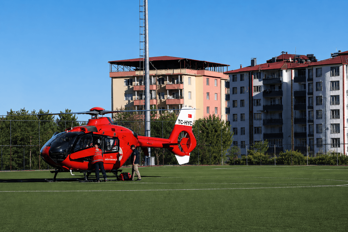 Mide Kanaması Şüphesiyle Acil Sevk: Yaşlı Hasta İçin Zamanla Yarış