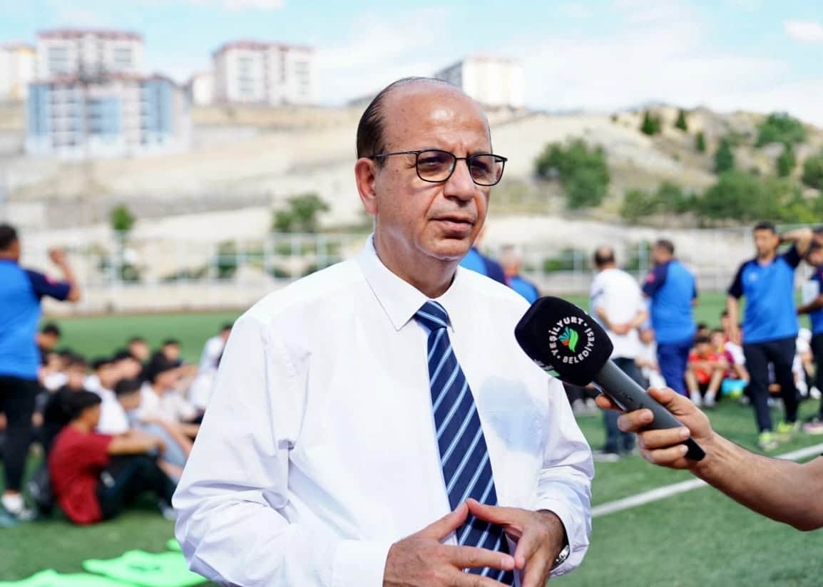 Yeşilyurt Belediyesi’nden Banazı’ya ‘Güneş Enerjili’ Çocuk Parkı!