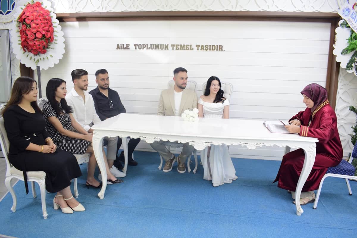 Akılda Kalsın Diye Aynı Günü Seçtiler