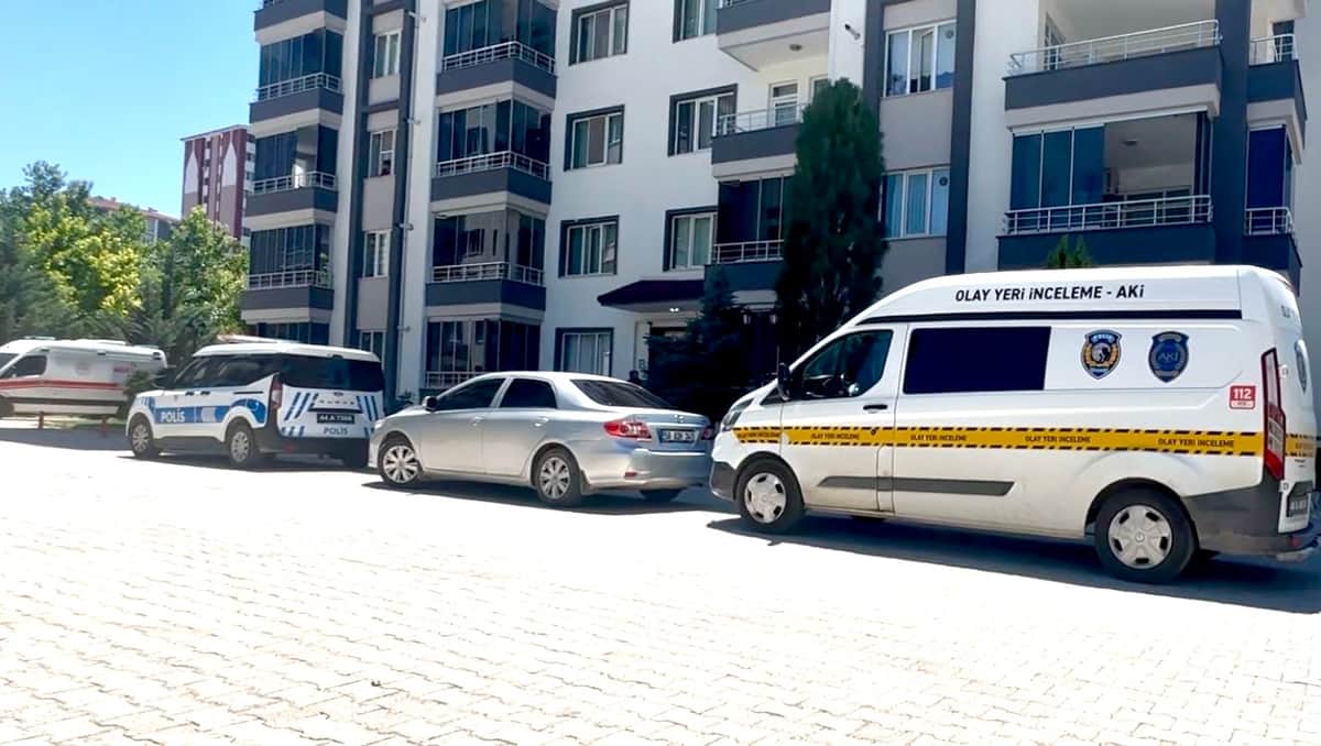 Bostanbaşı’nda Acı Olay: 44 Yaşındaki Kişi Evinde Ölü Bulundu
