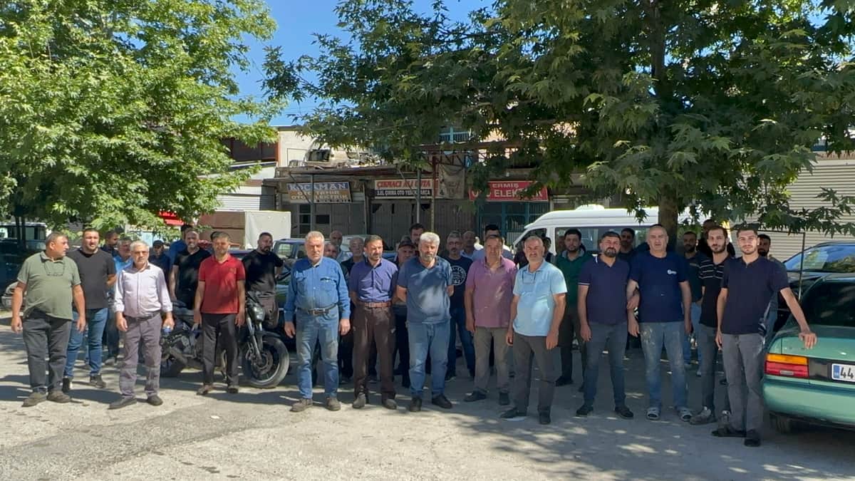 Sanayi Esnafı Tahliye Kararına Tepkili: “Yer Gösterin, Çıkalım”
