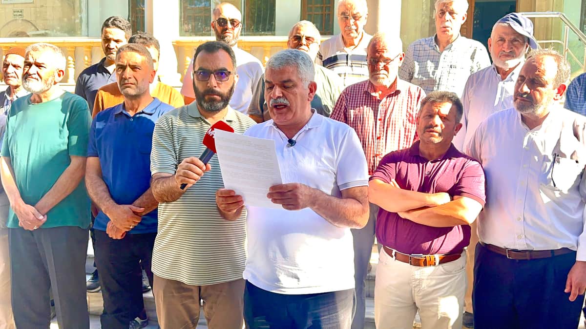 Görev Başındaki Din Görevlisine Saldırıya Tepki