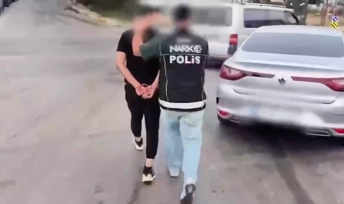 Malatya Başta Olmak Üzere 73 İlde Dev Narkotik Operasyonu:Tonlarca Uyuşturucu, Milyonlarca Hap Ele Geçirildi