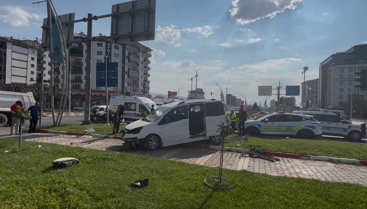 Malatya’da İki Ayrı Kaza: 5 Kişi Yaralandı