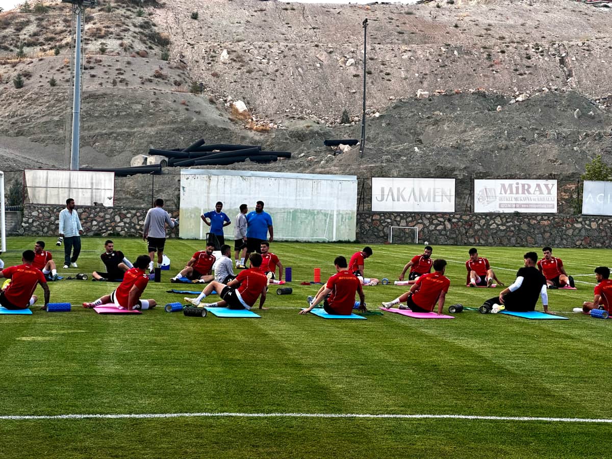 Ak: “Bu Takımı Bir Yıl Sonra 2. Lig’de Görmek İstiyoruz”