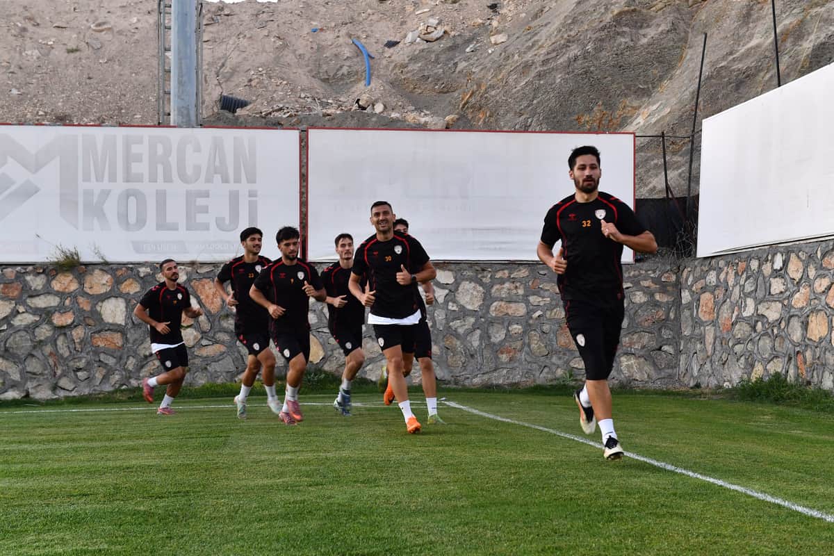 Yeşilyurtspor Kırıkkale FK maçına hazırlanıyor