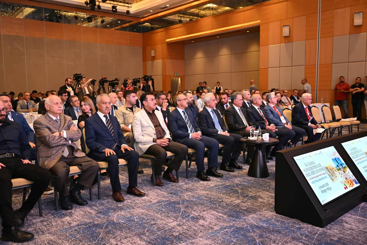 Bakan Uraloğlu: “Malatya Sağlık Ve Bilimde Dünyanın Umudu”