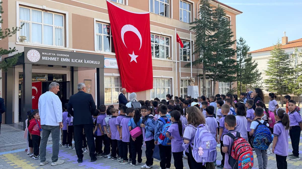 Darende’de 4 Bin 55 Öğrenci İçin İlk Zil Çaldı