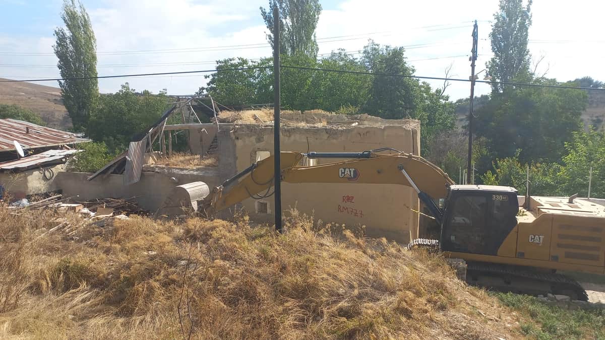 Darende’de Depremin İzleri Siliniyor