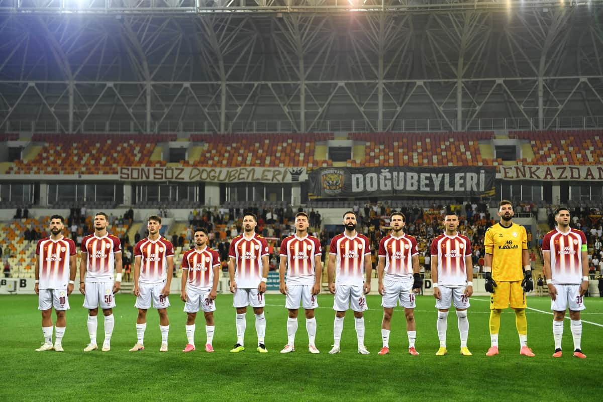 Yeşilyurtspor’dan Adanaspor’a Tarihi Tarife: 8-0
