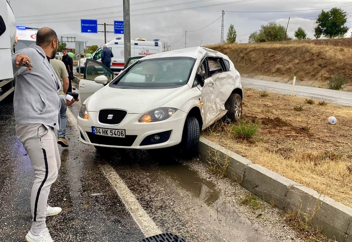 Doğanşehir’de Tır İle Otomobil Çarpıştı: 3 Yaralı