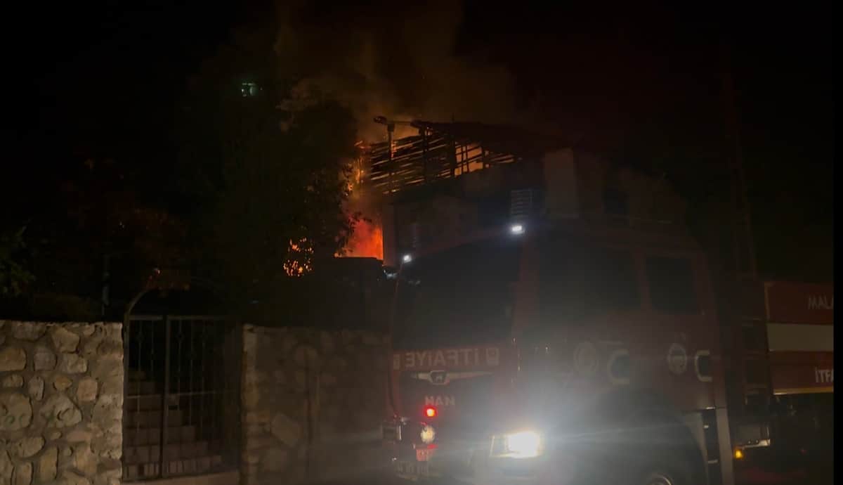 Malatya’da Metruk Evde İkinci Kez Yangın Çıktı