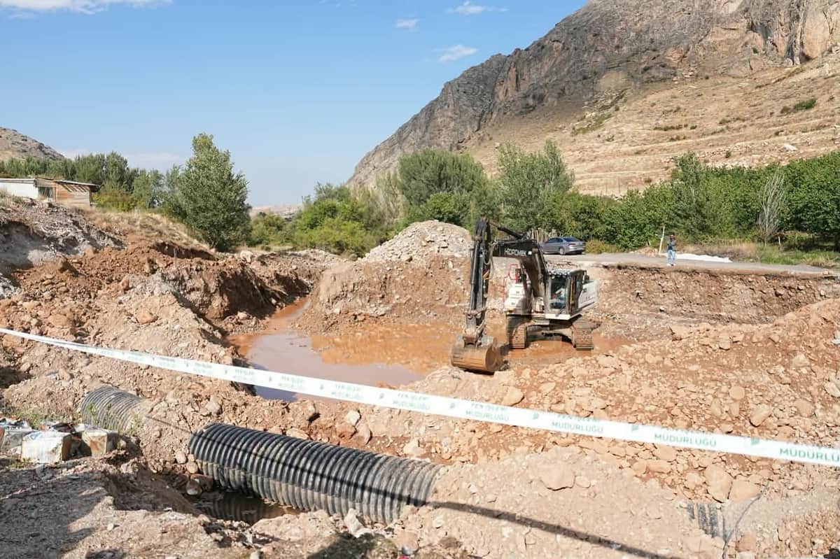 Kadiruşağı’ndaki İki Köprü 2027 Baharında Tamamlanacak