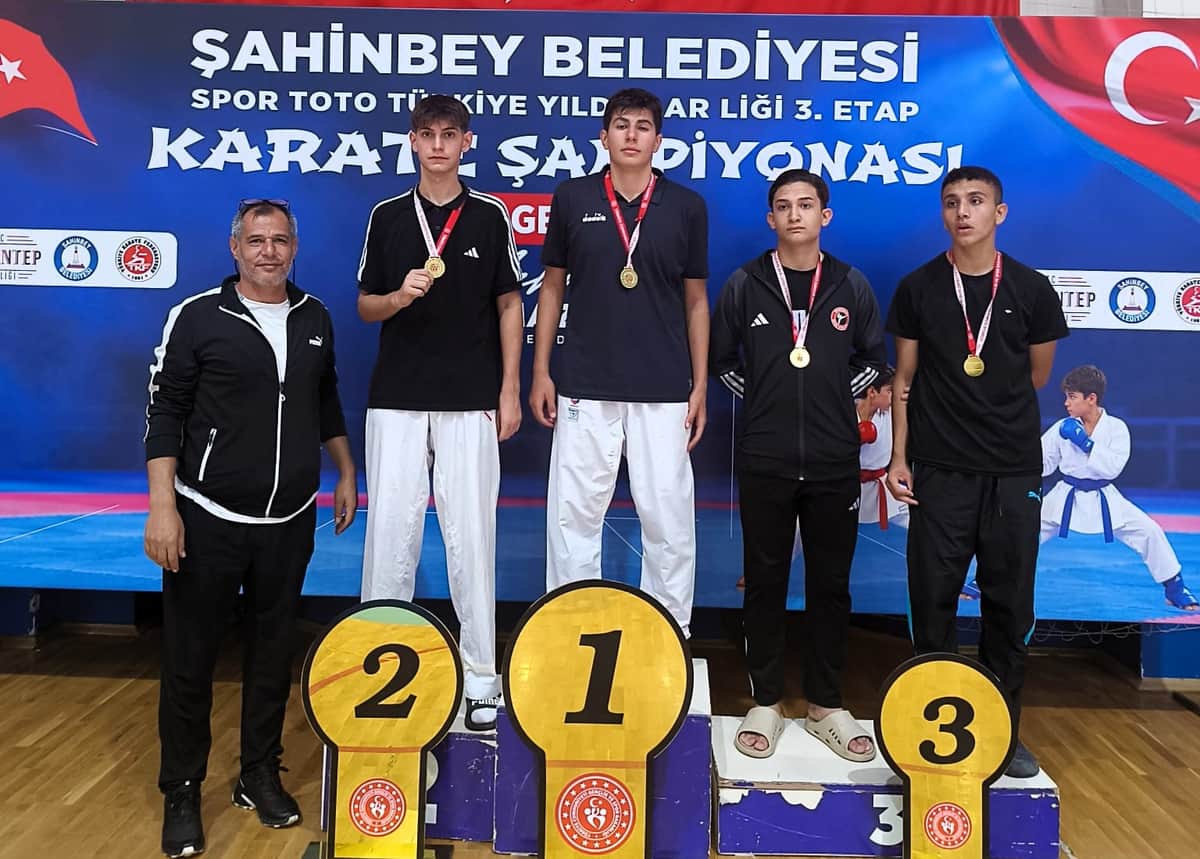 Malatyalı Karateci Mehmet Yusuf Çelik Bölge Şampiyonu Oldu