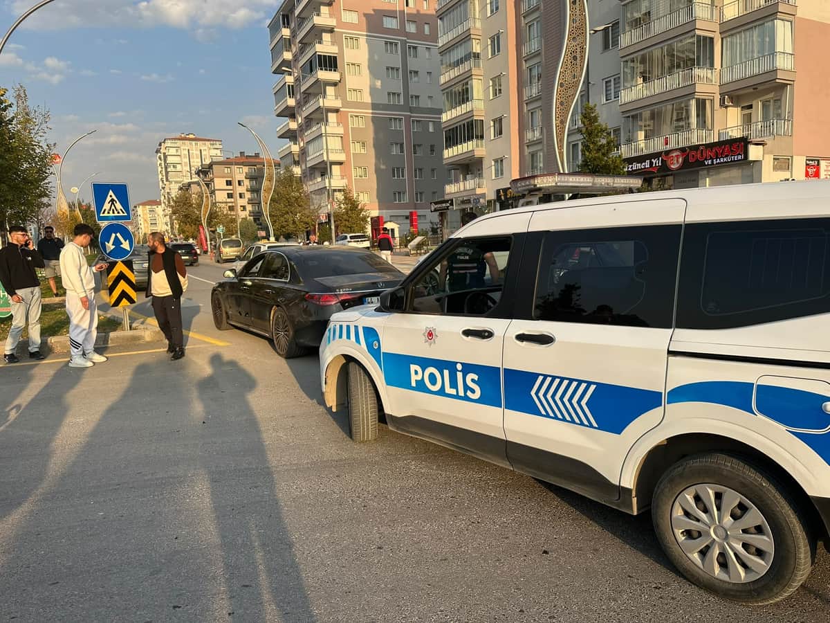 Malatya’da Otomobil ile Motosiklet Çarpıştı: 1 Yaralı