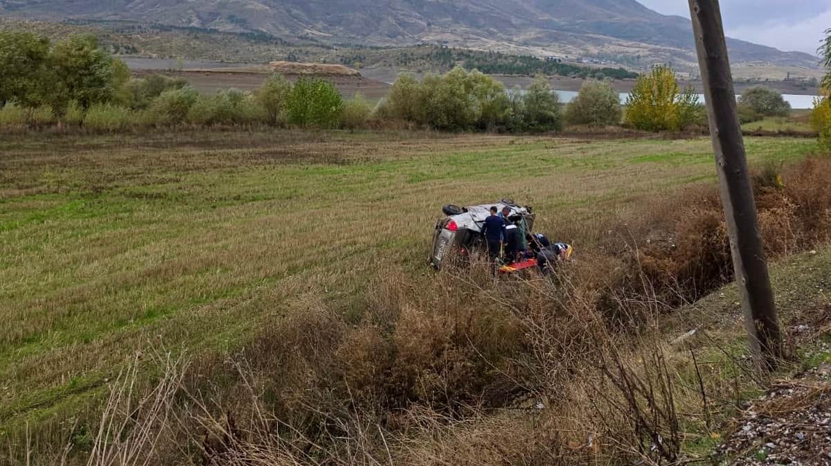 Doğanşehir’de Otomobil Takla Attı: 2 Yaralı