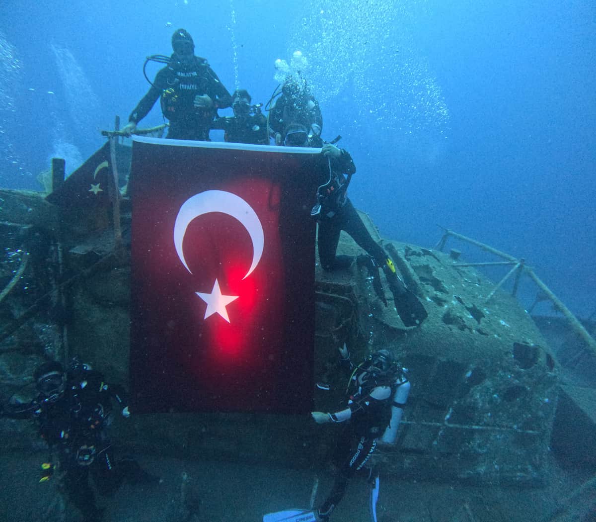 Malatya İtfaiyesinden Cumhuriyet’in 103. Yılına Anlamlı Mesaj