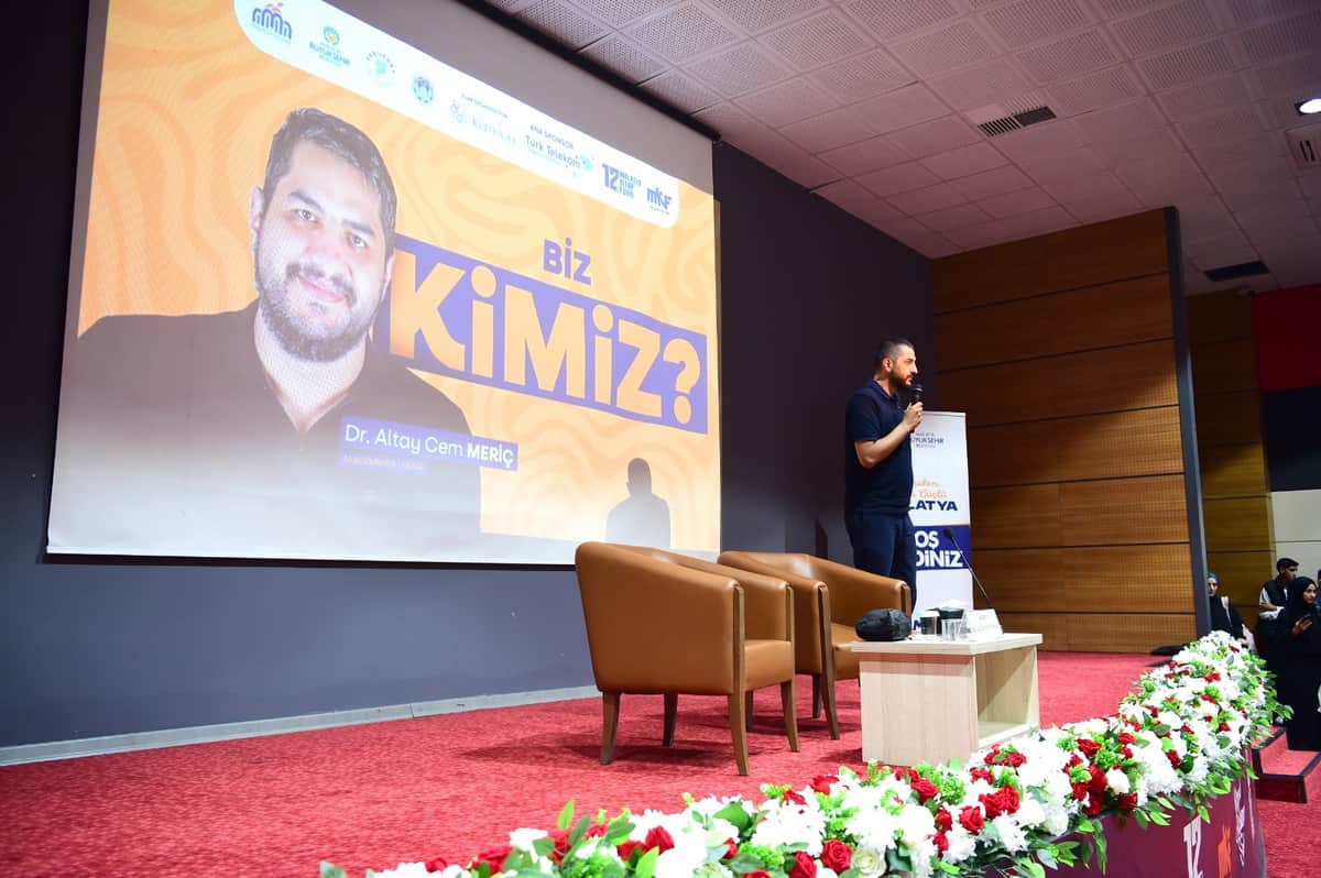 Malatya Kitap Fuarı’na Yoğun İlgi: Yazarlar Organizasyondan Memnun