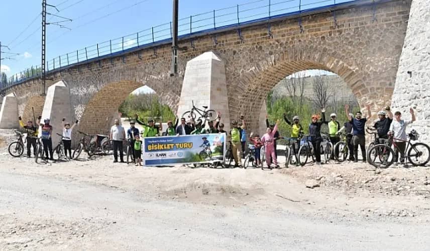 Yeşilyurt Belediyesinden Baharın Gelişine Pedallı Kutlama!