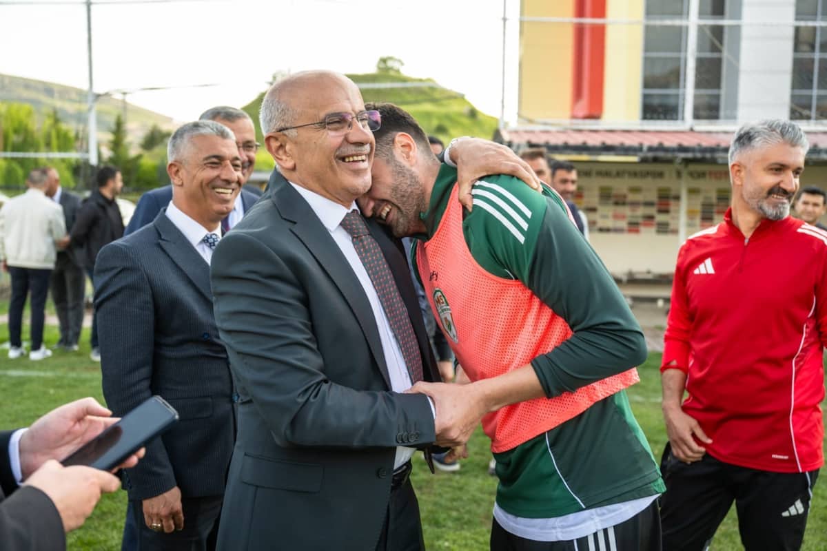 Başkan Er’den Final Öncesi Moral Ziyareti