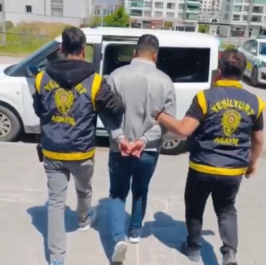 38 Yıl 9 Ay Hapis Cezasıyla Aranan Dolandırıcılık Hükümlüsü Yakalandı
