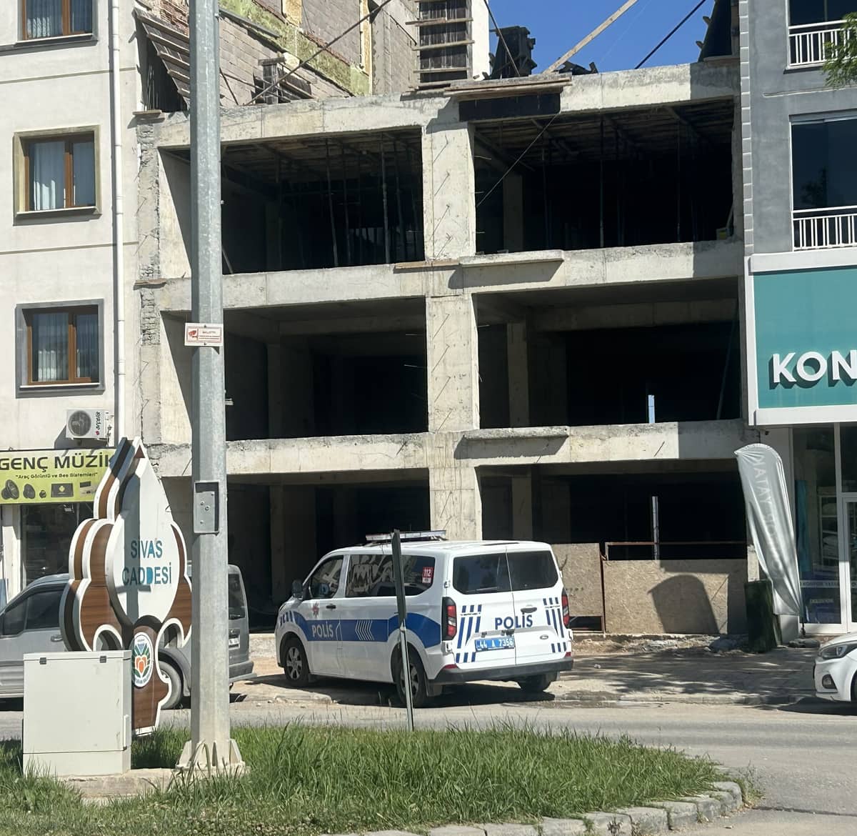 Yerinde Dönüşüm İnşaatında İş Kazası: İşçi Yaralandı