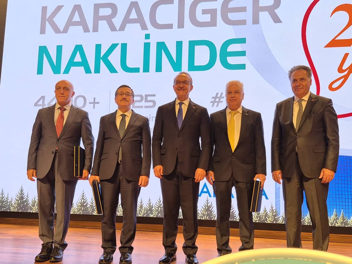 Karaciğer Naklinde 25 Yıllık Başarı