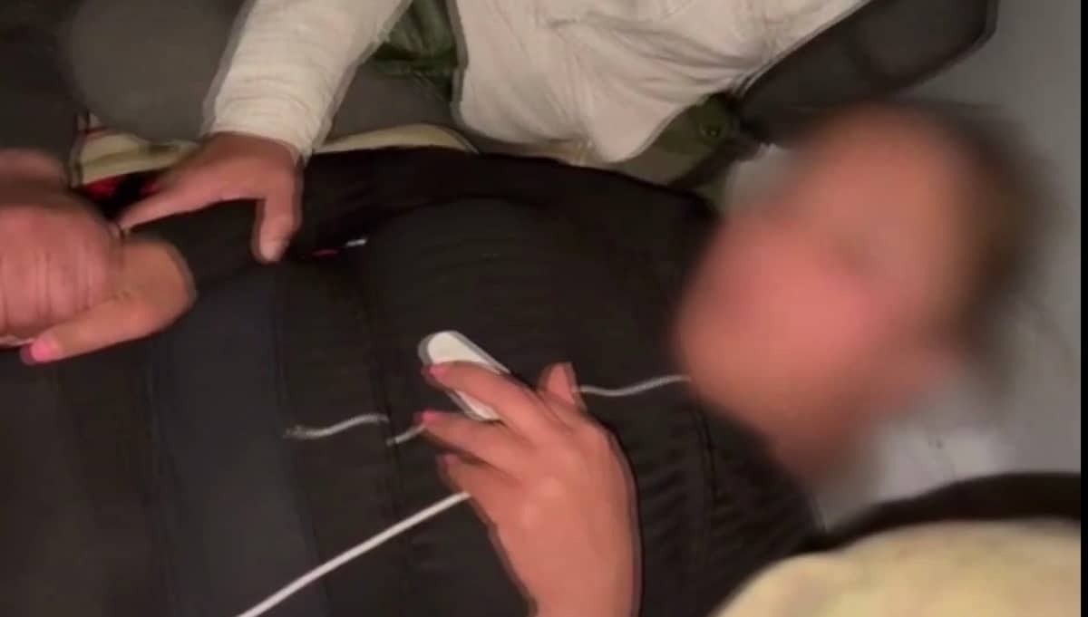 Sarp Arazide Mahsur Kalan Vatandaşlar Askeri Helikopterlerle Kurtarıldı
