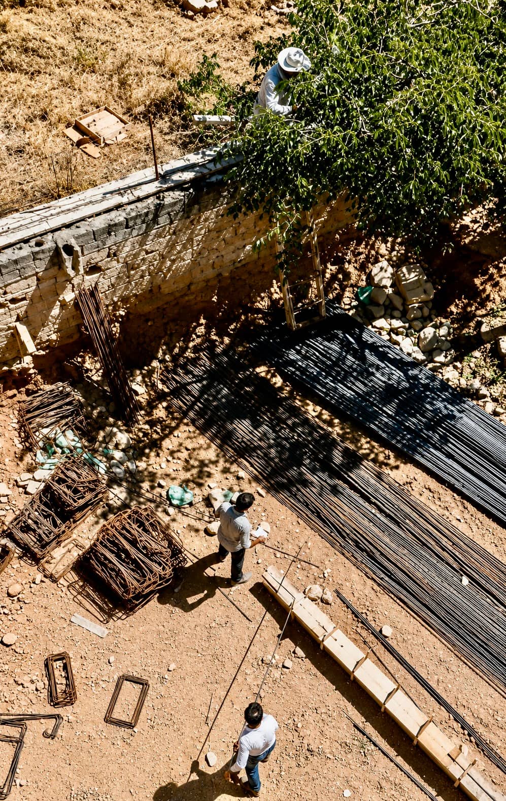 Battalgazi'de İnşaat Alanını Arı Sürüsü Bastı