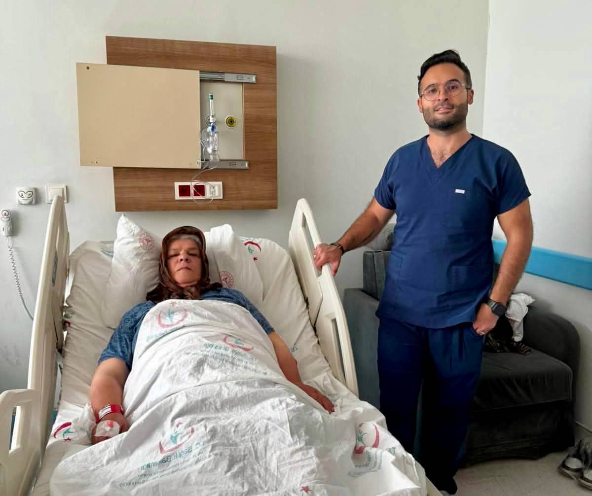 Doğanşehir Devlet Hastanesi’nde Bir İlk: İki Özellikli Ameliyat Başarıyla Yapıldı