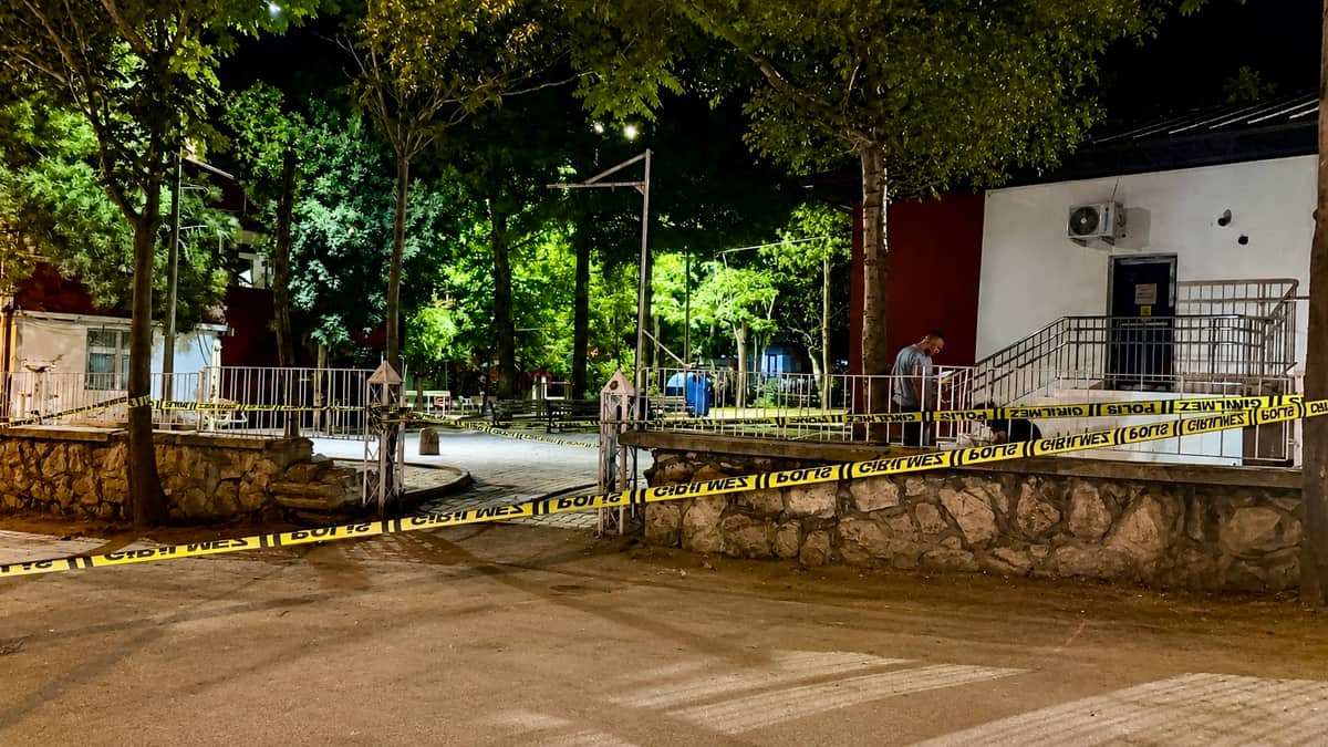 Gece Yarısı Silahlı Hesaplaşma: 2 Yaralı