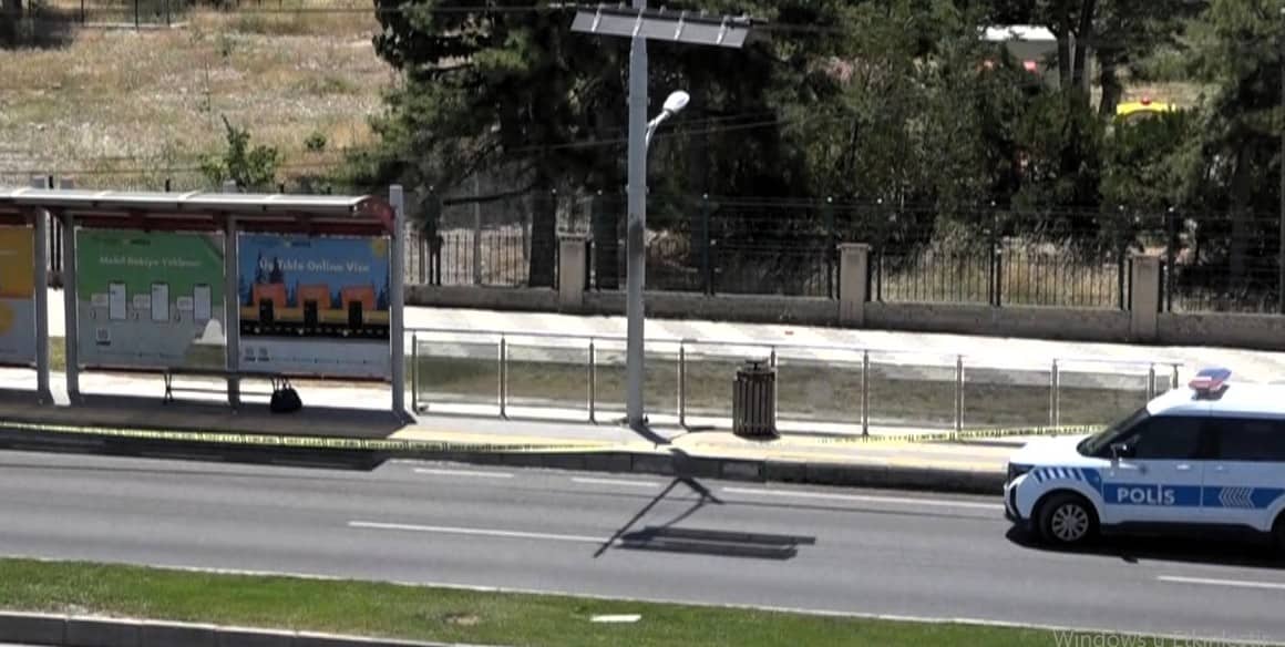 Çantasını Unuttu, Fünye ile Patlatılmaktan Son Anda Kurtardı