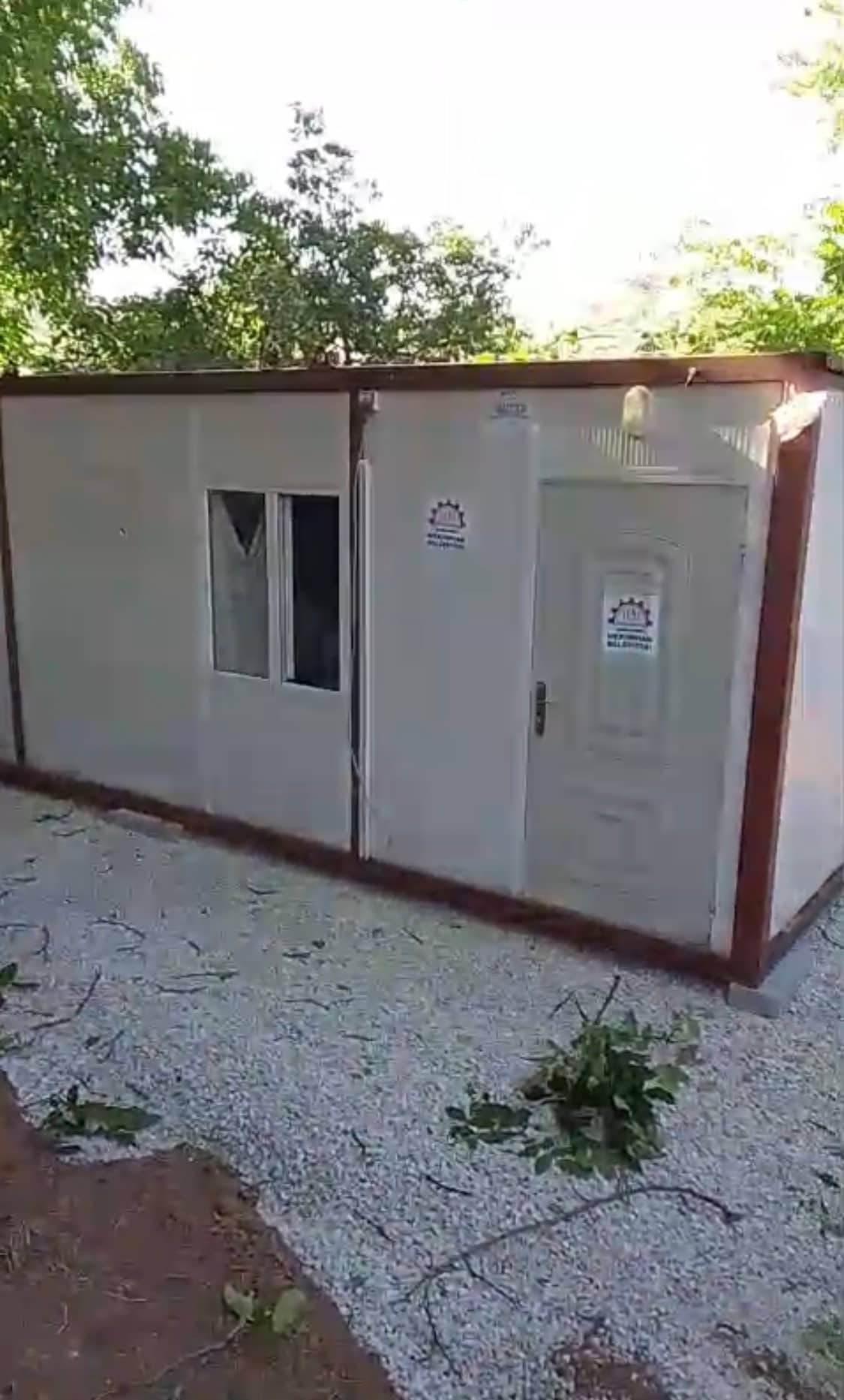 Yangında Evini Kaybeden Aileye Belediye Desteği