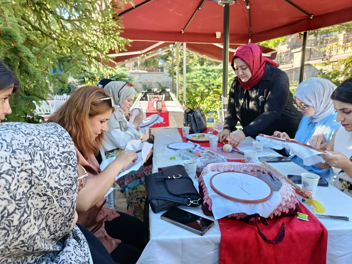 Tarihi Yusuf Paşa Bedesteni’nde Kadınların El Emeği Buluşması