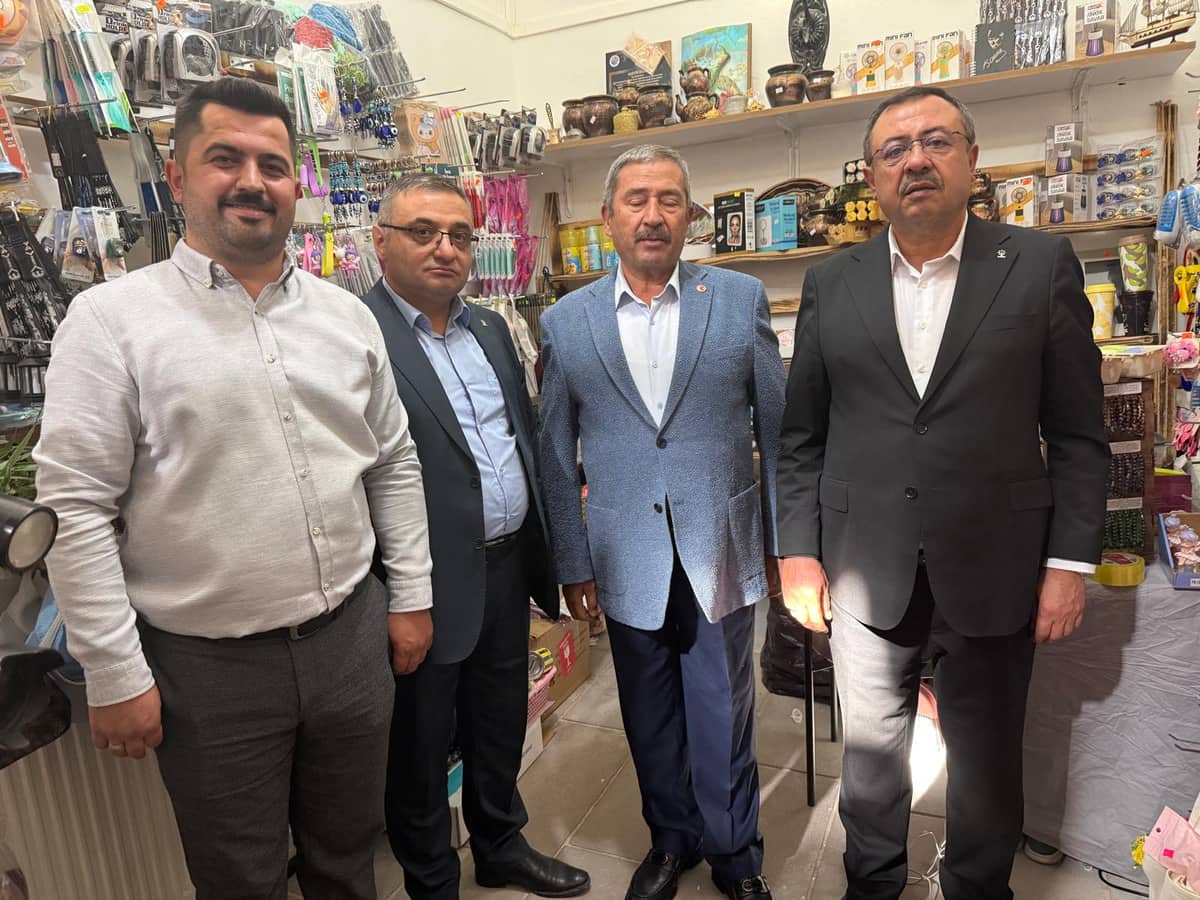 AK Parti Heyeti Bedestende Kadınlarla Buluştu
