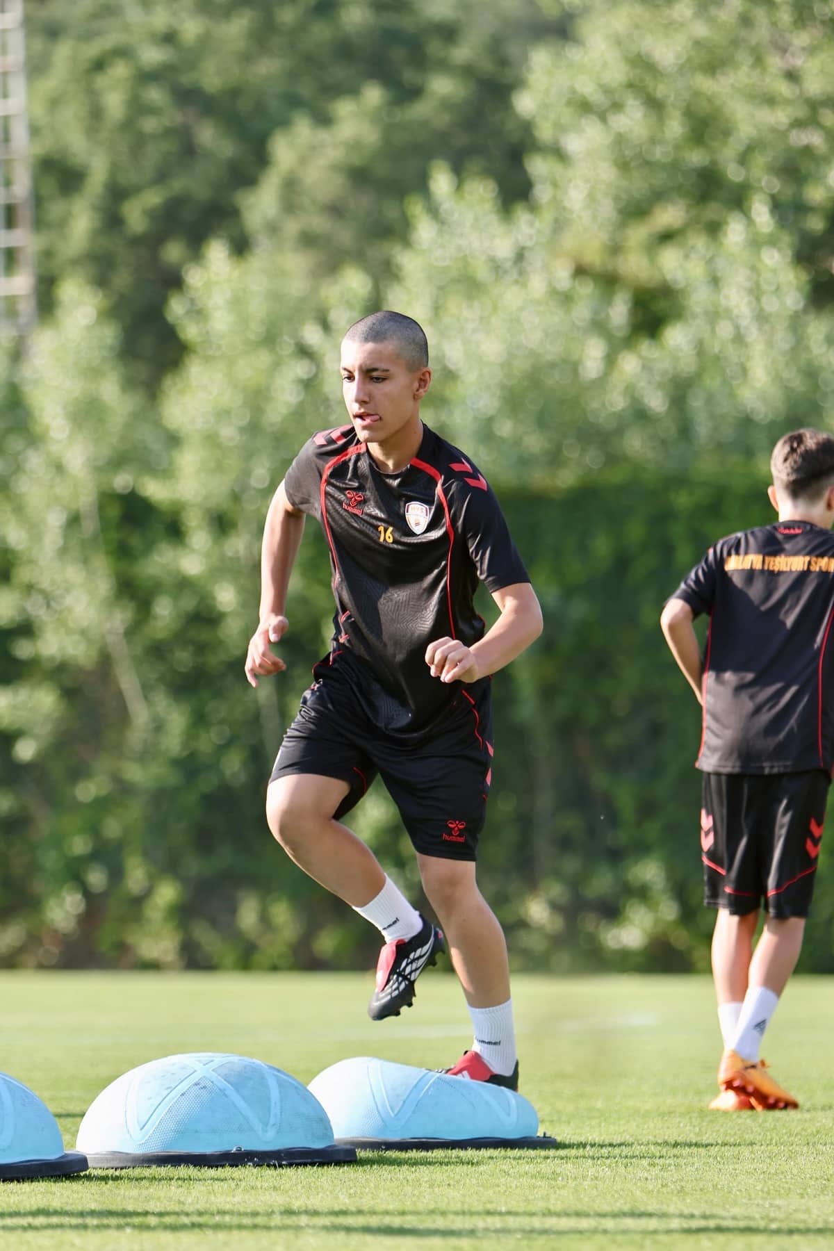 Yeşilyurtspor’un Genç Yetenekleri Kampta Göz Dolduruyor