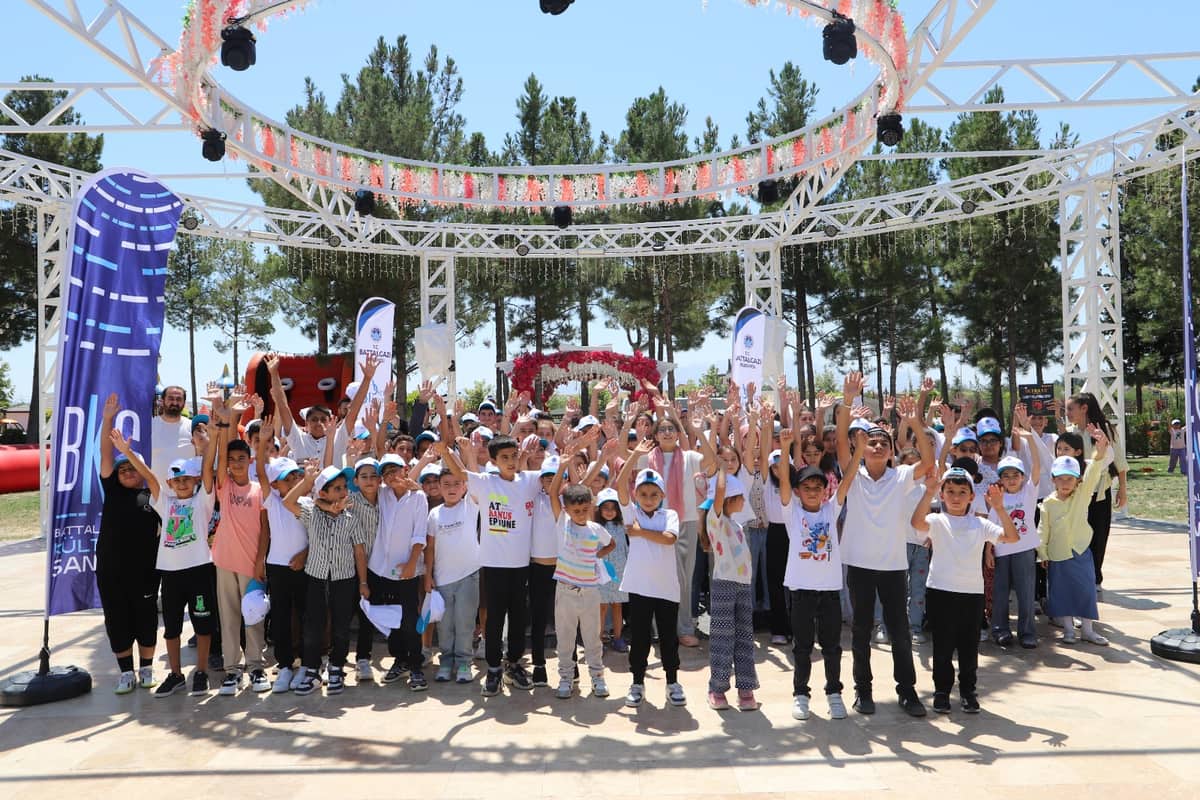 Battalgazi Belediyesi Yaz Okulları Şenlikle Tamamlandı