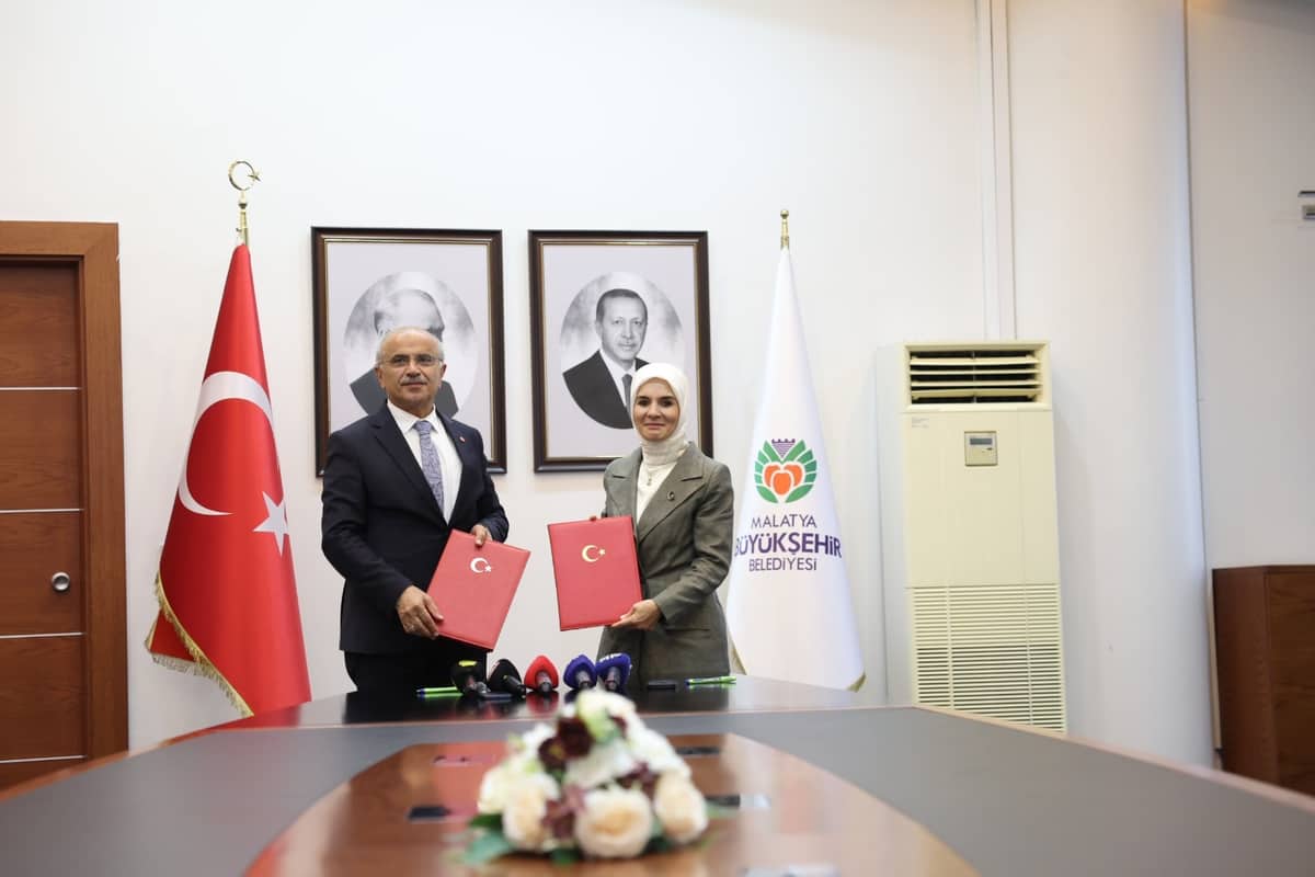 Engelsiz Yaşam Merkezi İçin İmzalar Atıldı