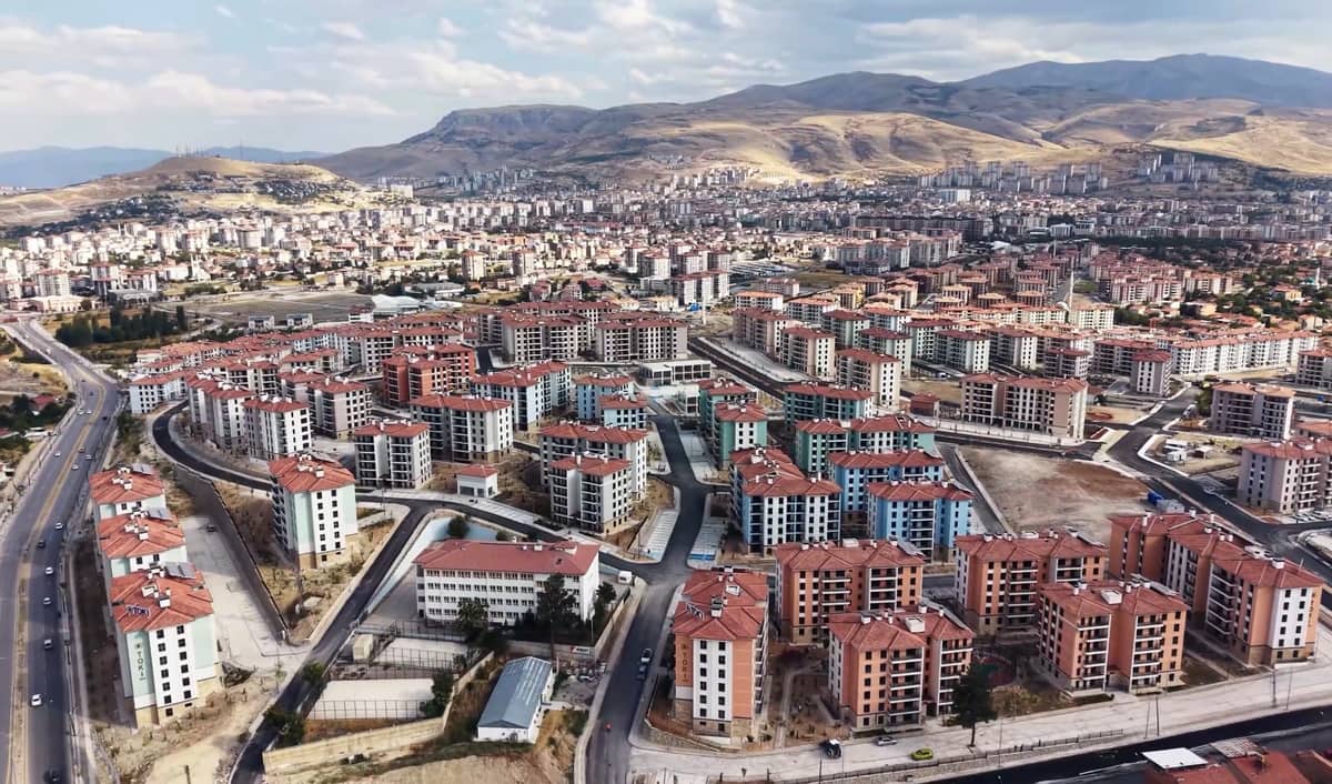 Taştepe’de 3 Bin 121 Bağımsız Bölüm Teslime Hazır