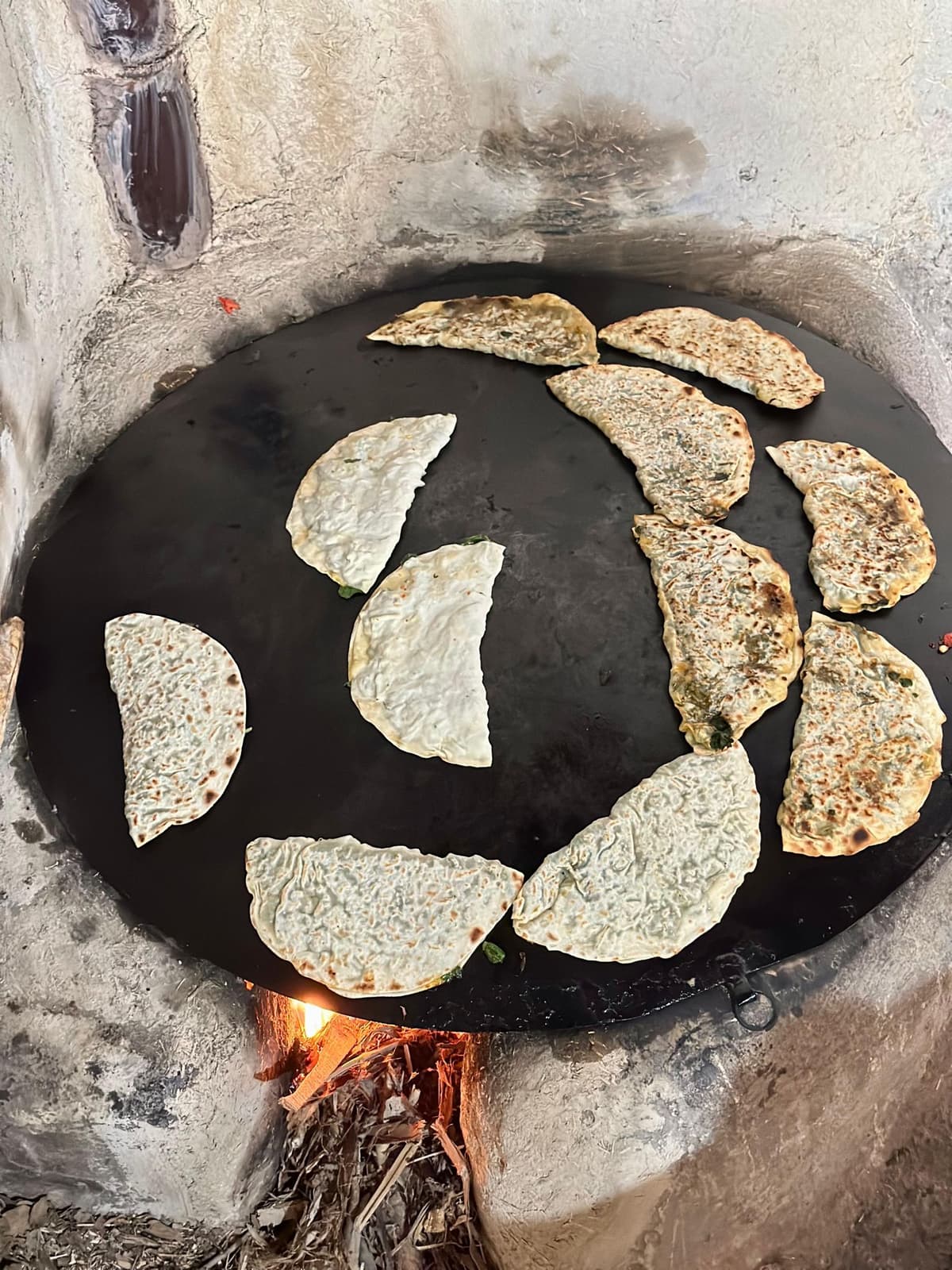 Ispanaklı Ekmek Daveti Gönülleri Isıttı