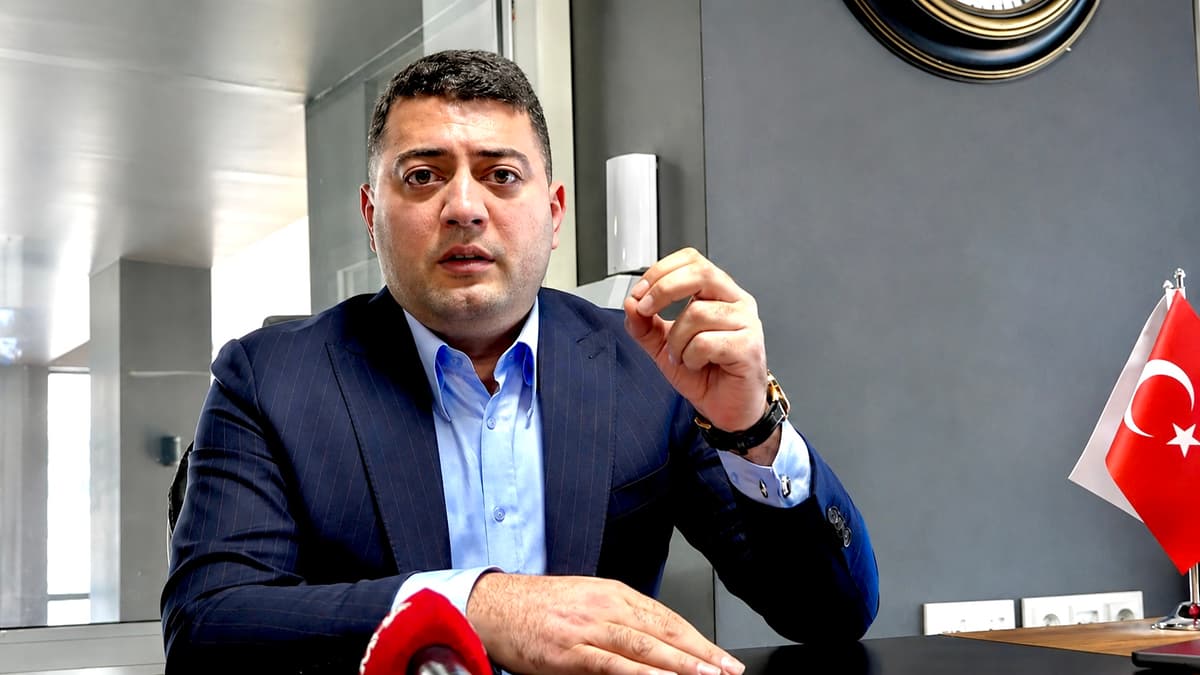 CHP’li Eski İlçe Başkanından Veli Ağbaba’ya Sert Sözler: “Parti İşgal Altında”