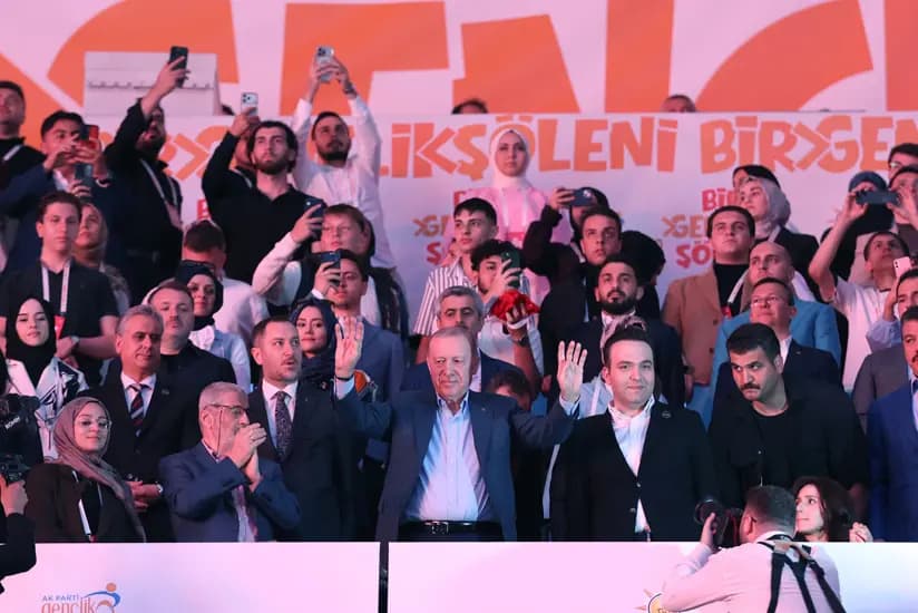 2026-05-16-akpartigenclikkollari-051.webp