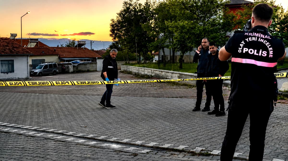 Sanal Alemde Başlayan Husumet Parkta Kanlı Bitti