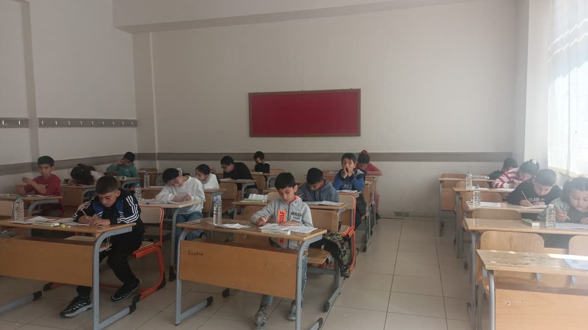 Malatya’da Hafızlık Projesine Yoğun İlgi: 1299 Öğrenci Sınava Katıldı